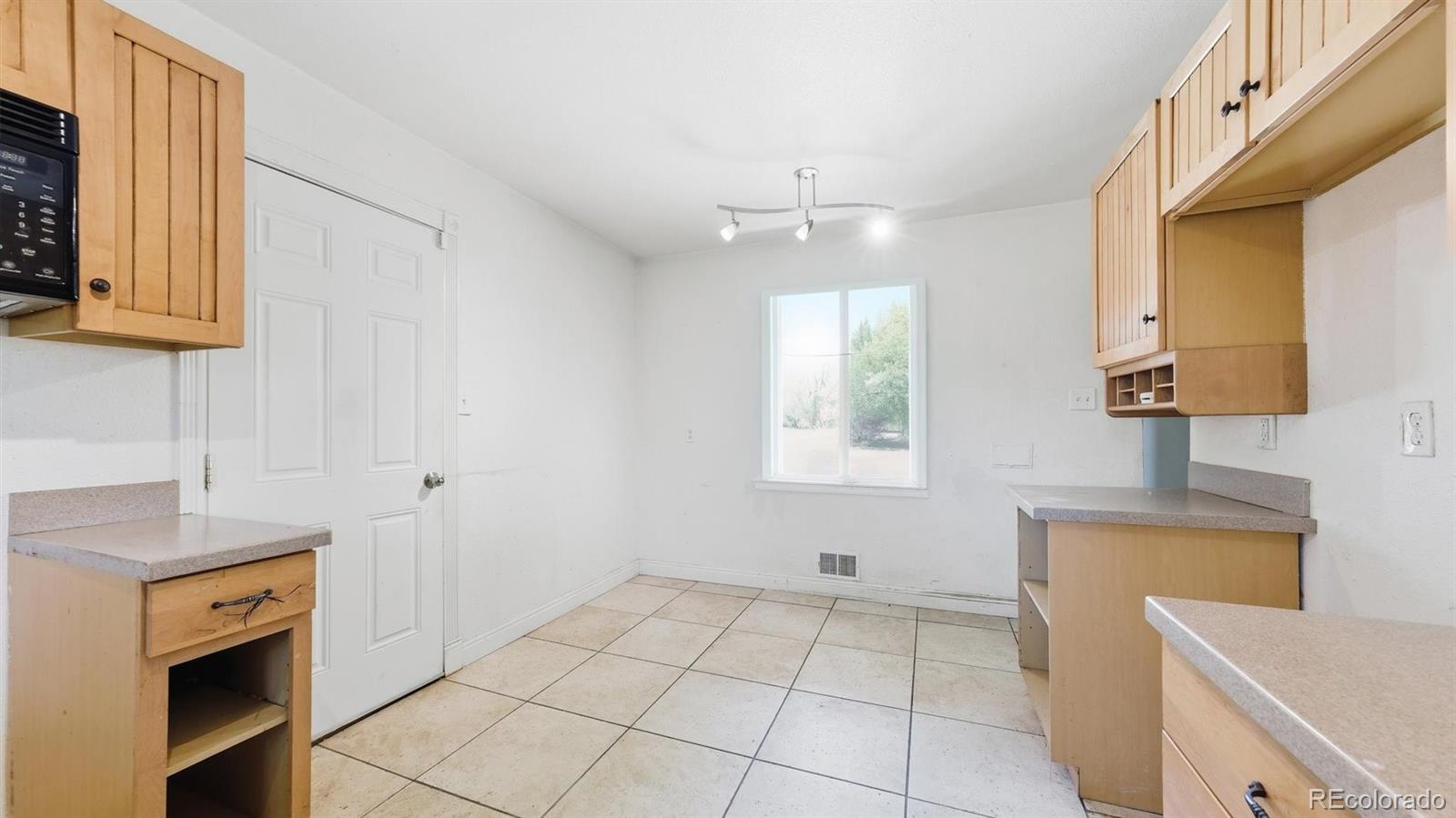 MLS Image #11 for 10070  brigitte drive,northglenn, Colorado