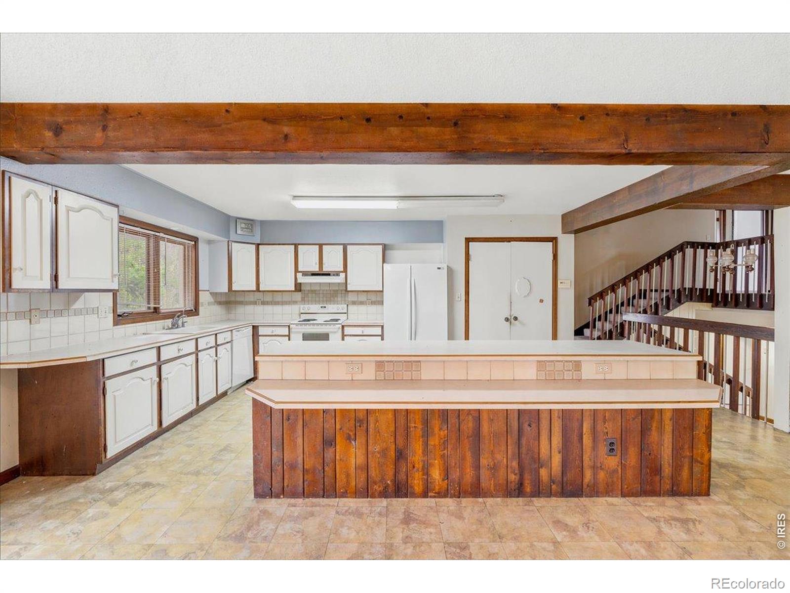 MLS Image #11 for 826  valley view road,fort collins, Colorado