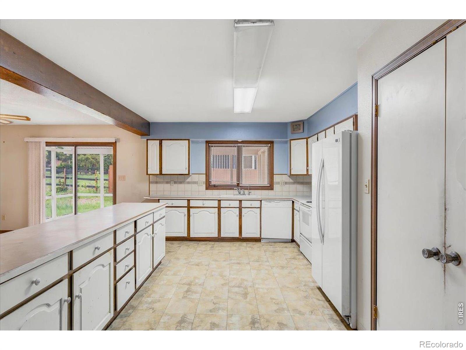 MLS Image #13 for 826  valley view road,fort collins, Colorado