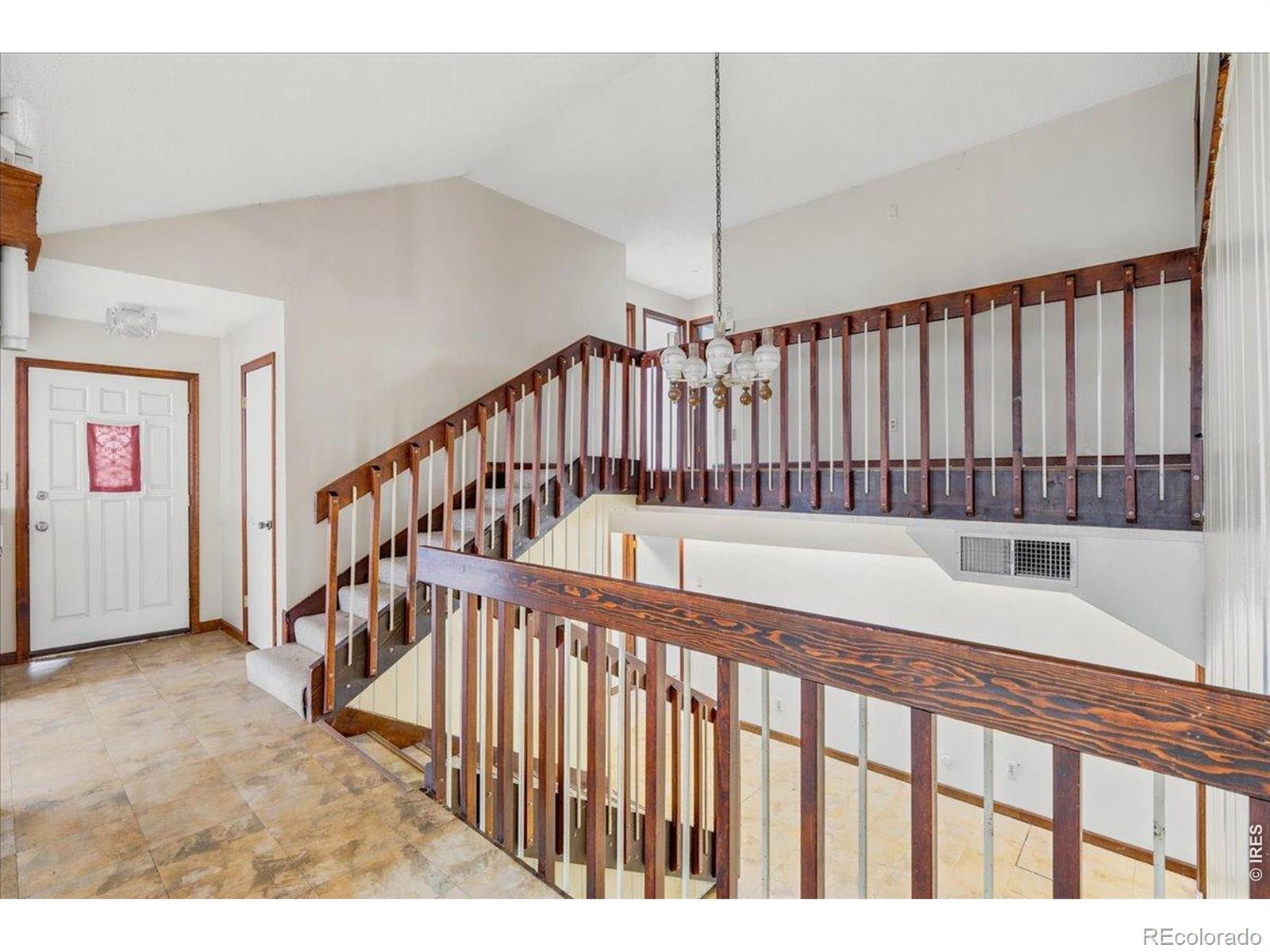 MLS Image #5 for 826  valley view road,fort collins, Colorado