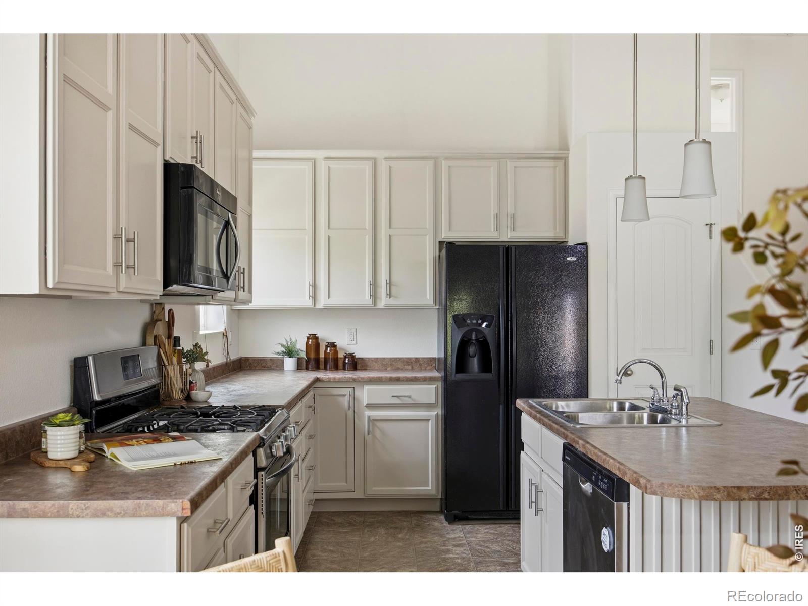 MLS Image #14 for 153  brass court,loveland, Colorado