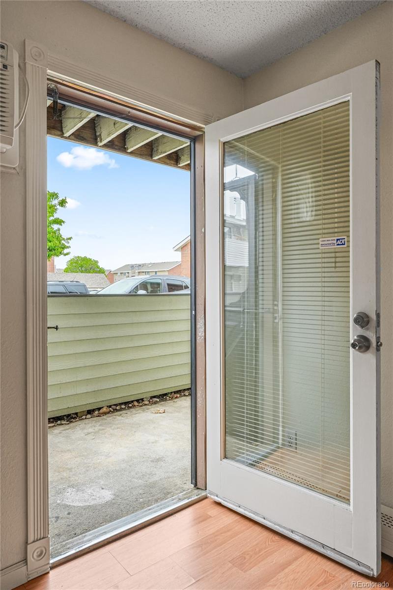 MLS Image #23 for 10150 e virginia avenue,denver, Colorado