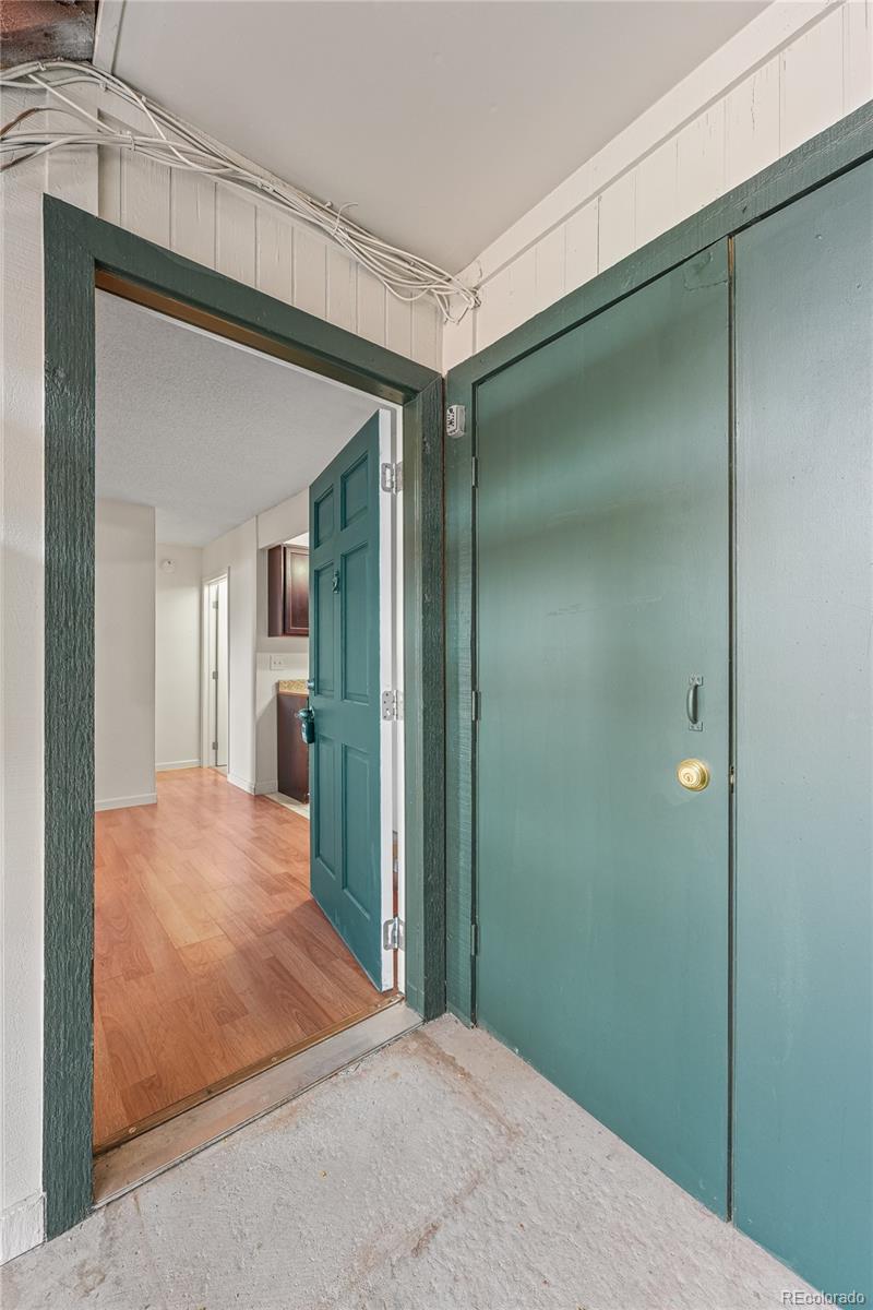 MLS Image #6 for 10150 e virginia avenue,denver, Colorado
