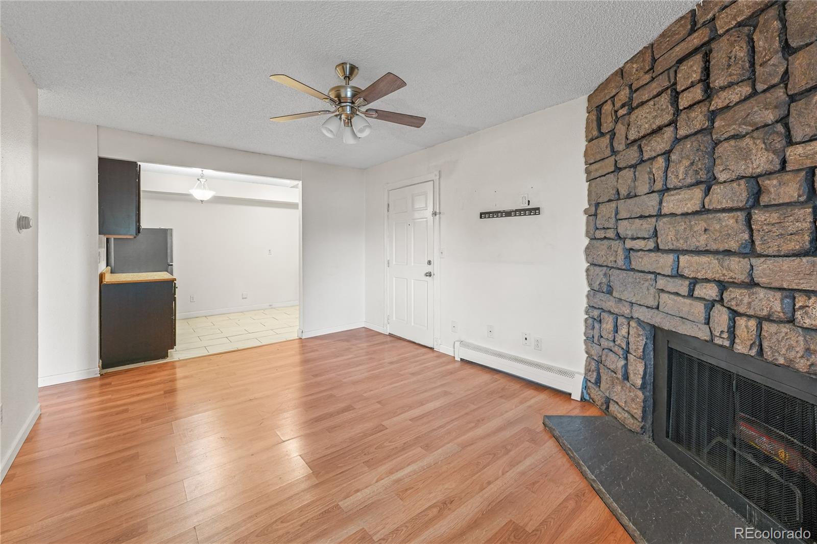 MLS Image #9 for 10150 e virginia avenue,denver, Colorado