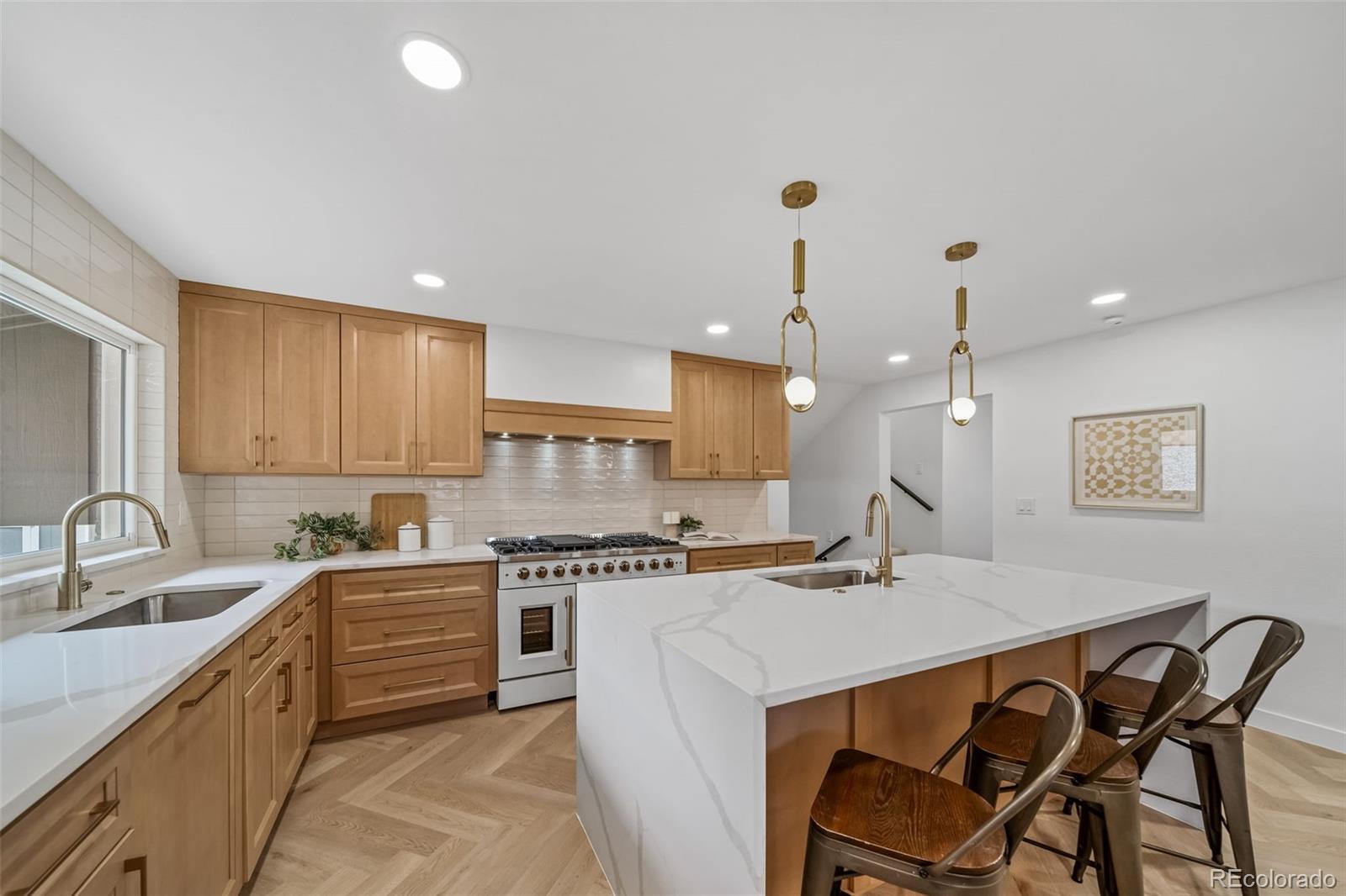 MLS Image #10 for 4992 s xenia street,denver, Colorado