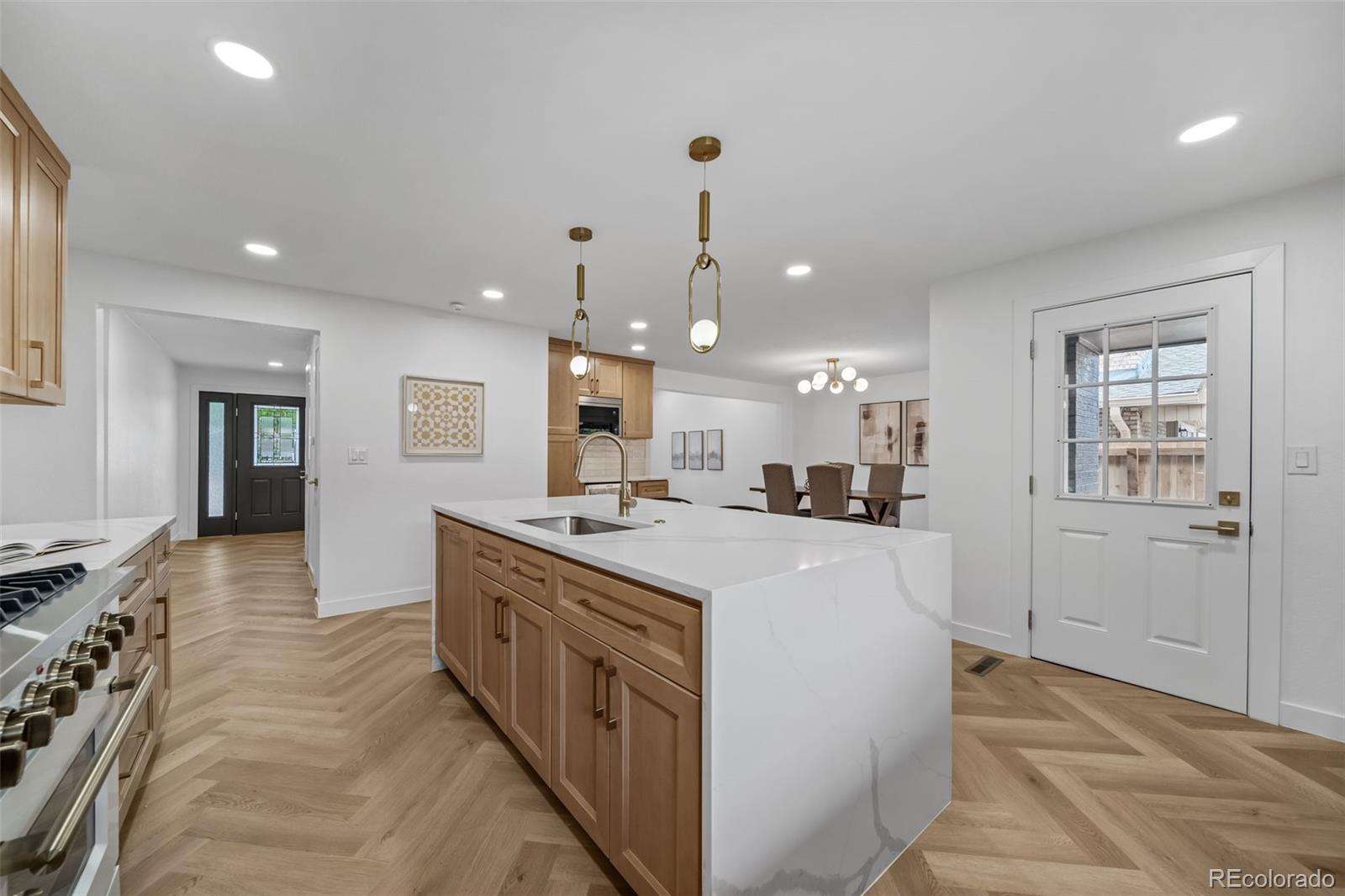 MLS Image #15 for 4992 s xenia street,denver, Colorado