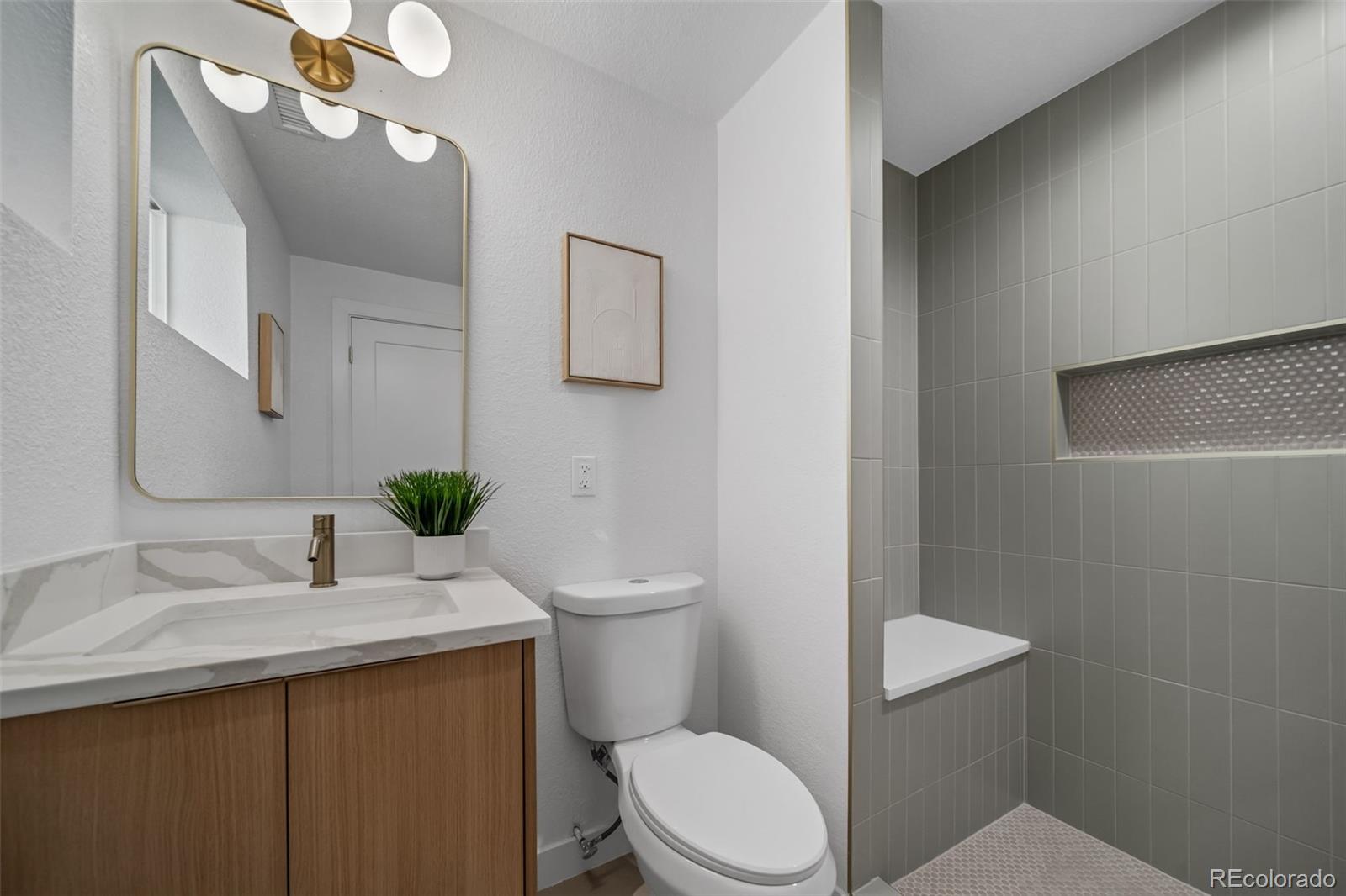 MLS Image #31 for 4992 s xenia street,denver, Colorado