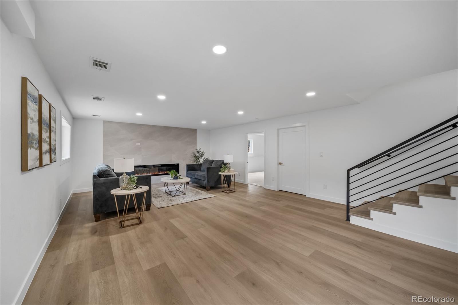 MLS Image #37 for 4992 s xenia street,denver, Colorado