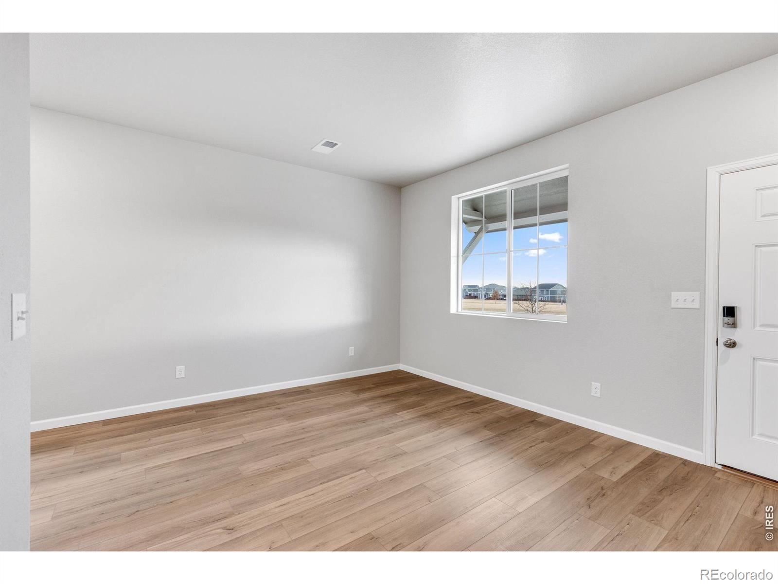 MLS Image #5 for 2362  bufflehead way,johnstown, Colorado