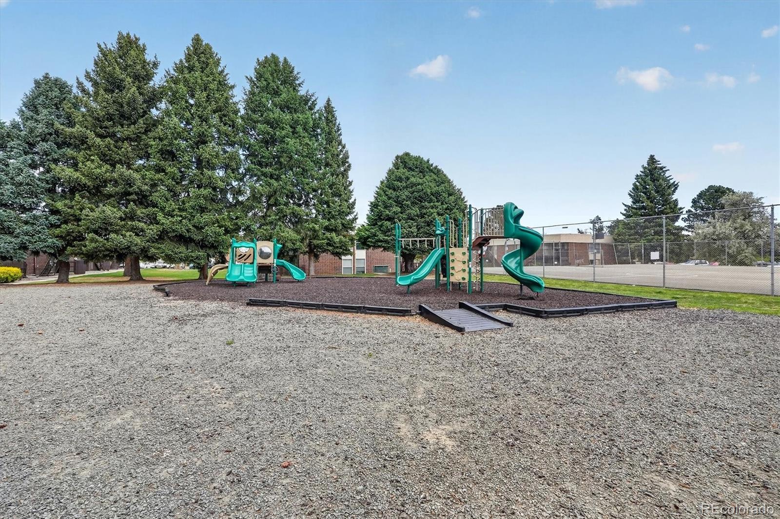 MLS Image #16 for 3643 s sheridan boulevard,denver, Colorado