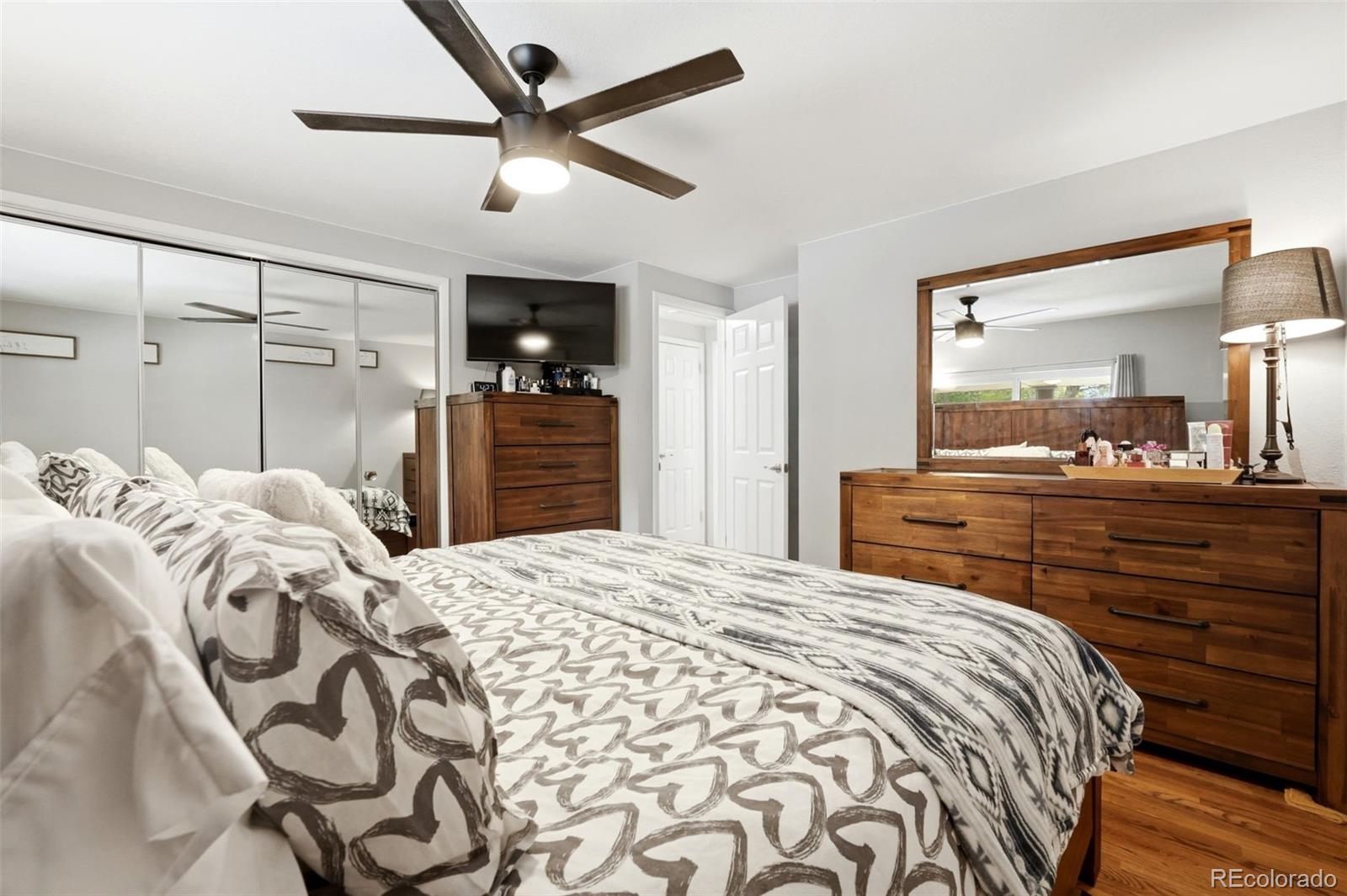 MLS Image #10 for 11956  spring drive,northglenn, Colorado
