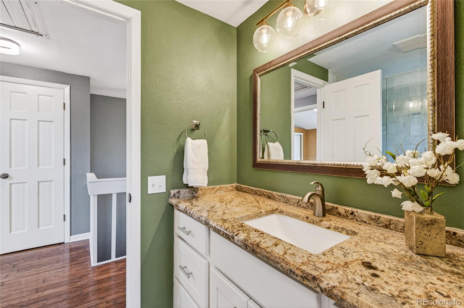 MLS Image #37 for 7765 s curtice drive,littleton, Colorado