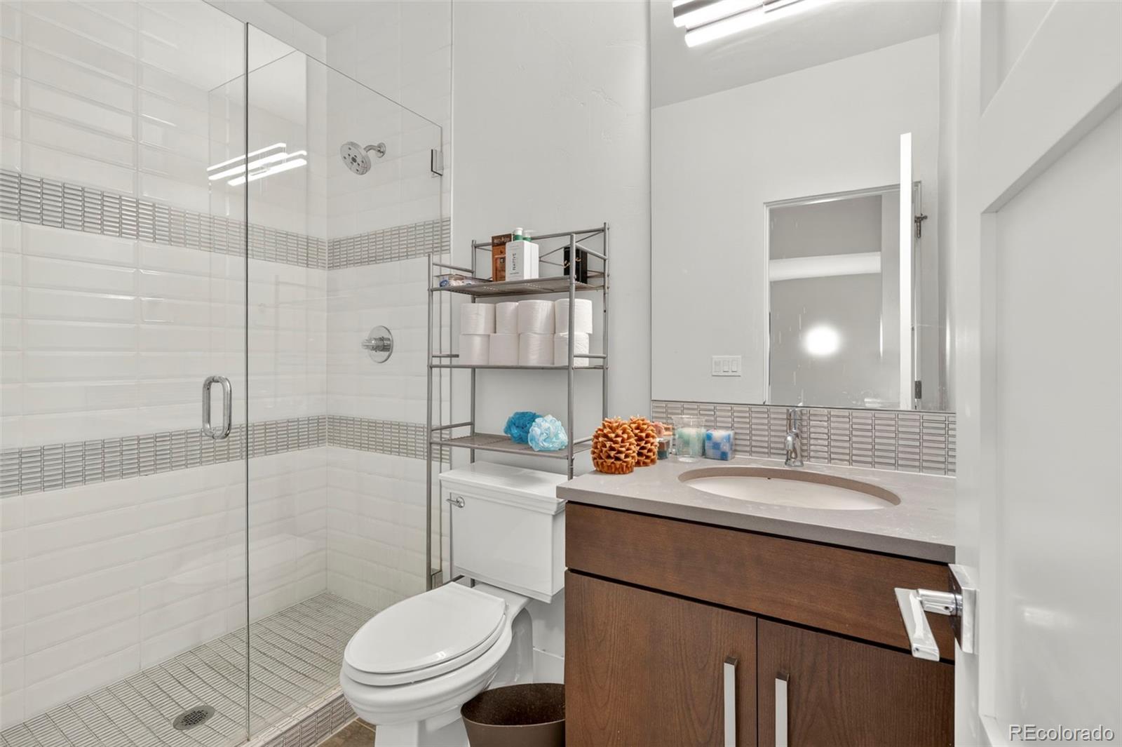 MLS Image #29 for 3100 e 17th avenue,denver, Colorado