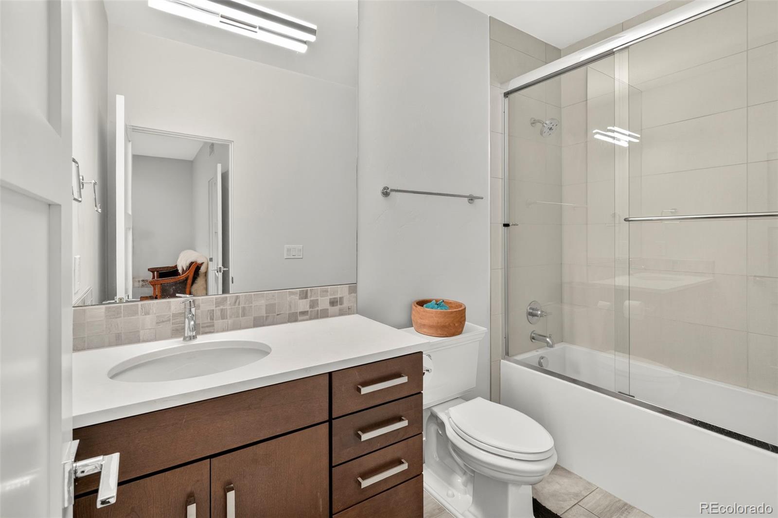MLS Image #32 for 3100 e 17th avenue,denver, Colorado