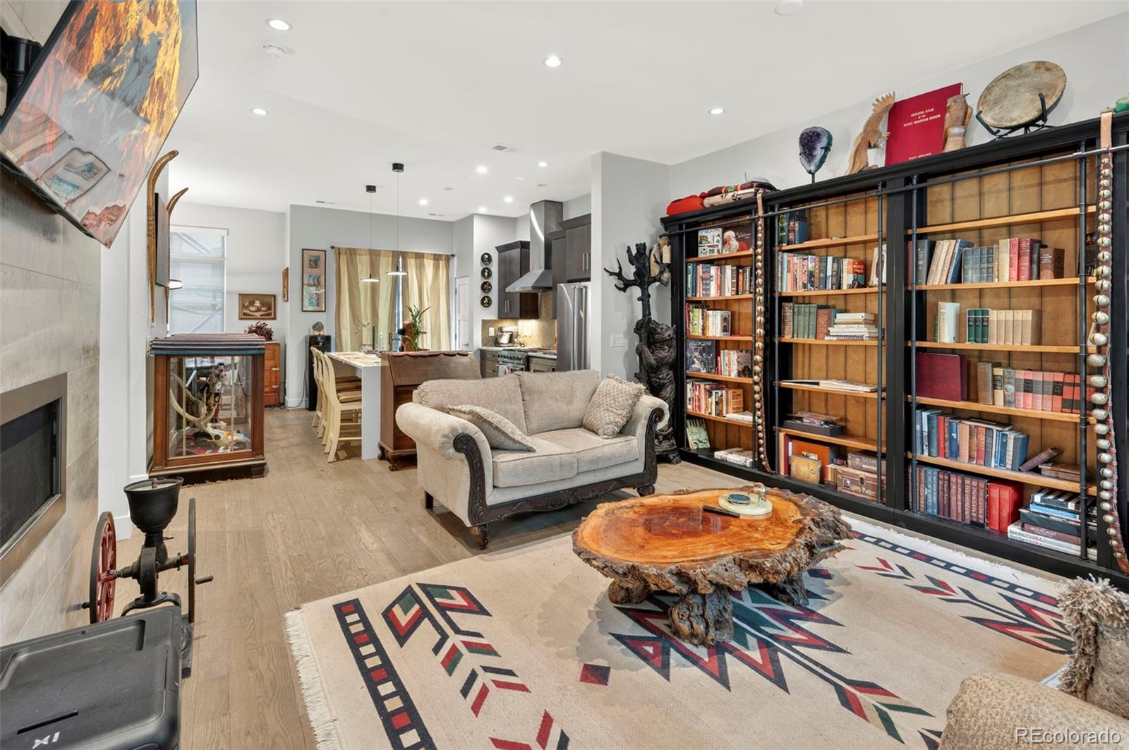 MLS Image #4 for 3100 e 17th avenue,denver, Colorado