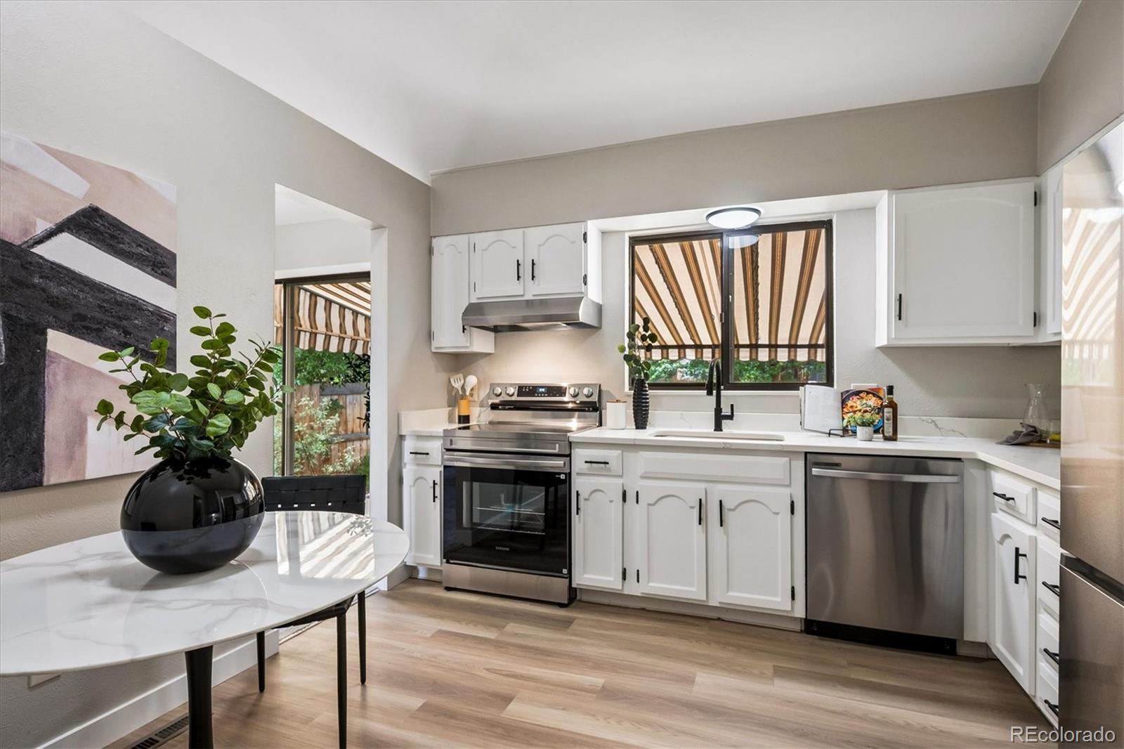 MLS Image #13 for 16634 e rice circle,aurora, Colorado