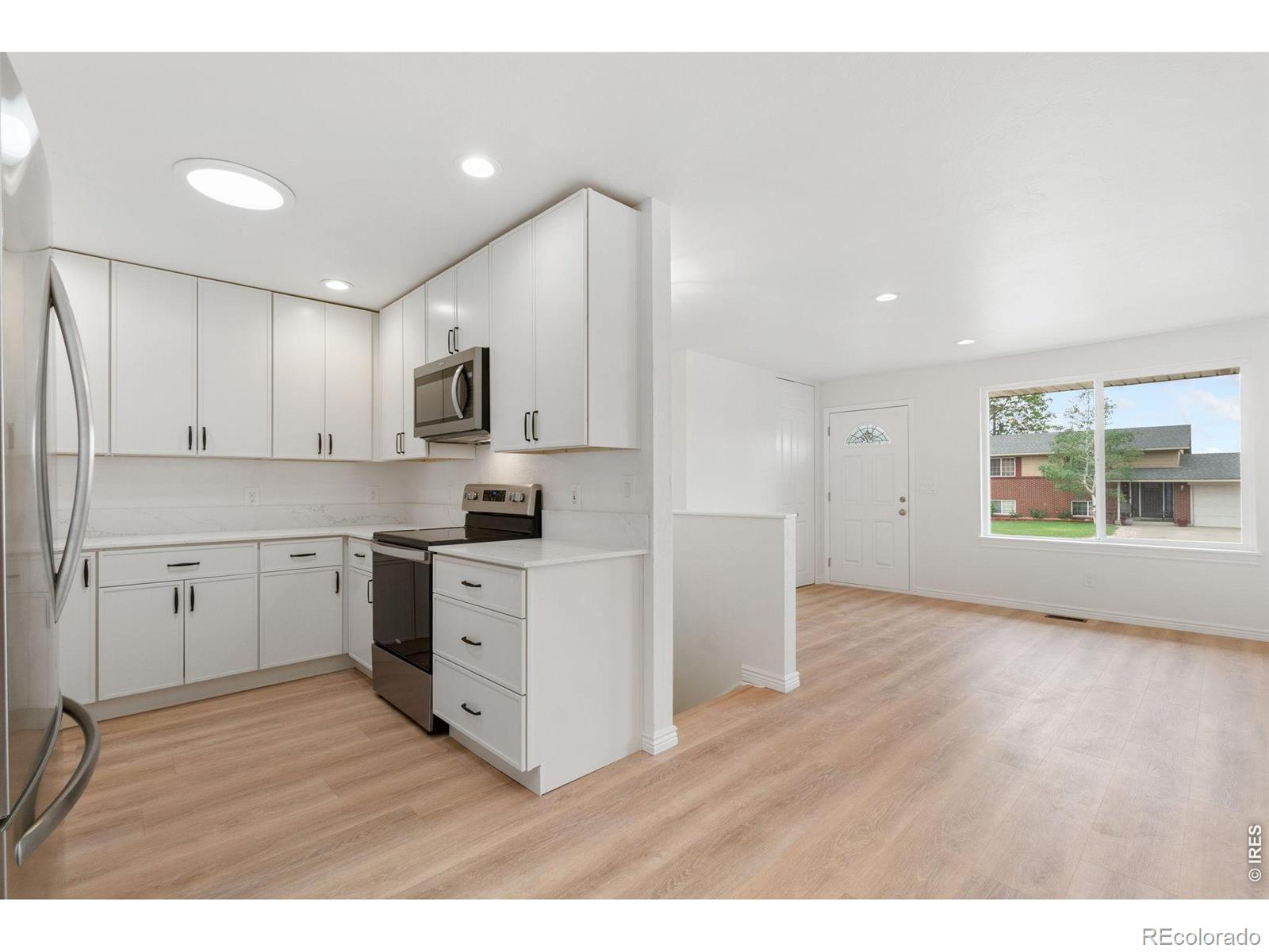 MLS Image #12 for 8369  cherokee street,denver, Colorado