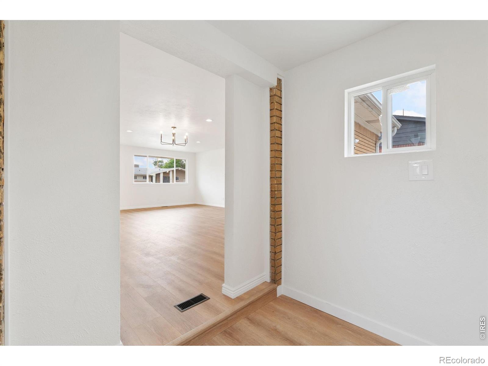 MLS Image #14 for 8369  cherokee street,denver, Colorado