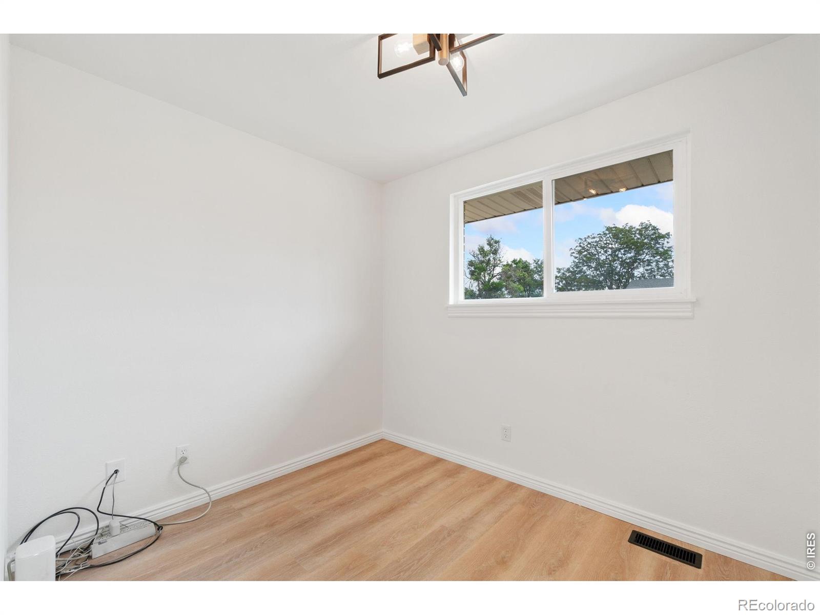 MLS Image #28 for 8369  cherokee street,denver, Colorado