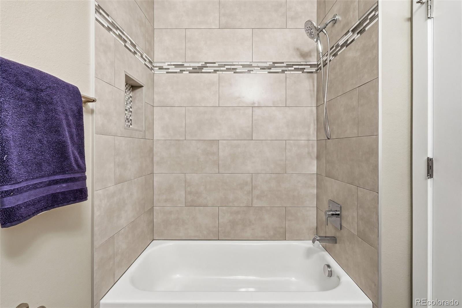 MLS Image #10 for 1903  eaton street,lakewood, Colorado