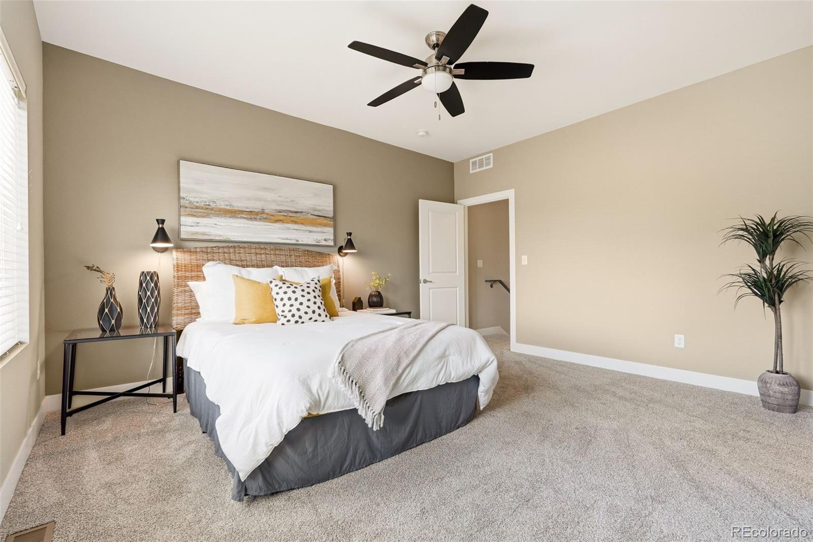 MLS Image #2 for 1903  eaton street,lakewood, Colorado