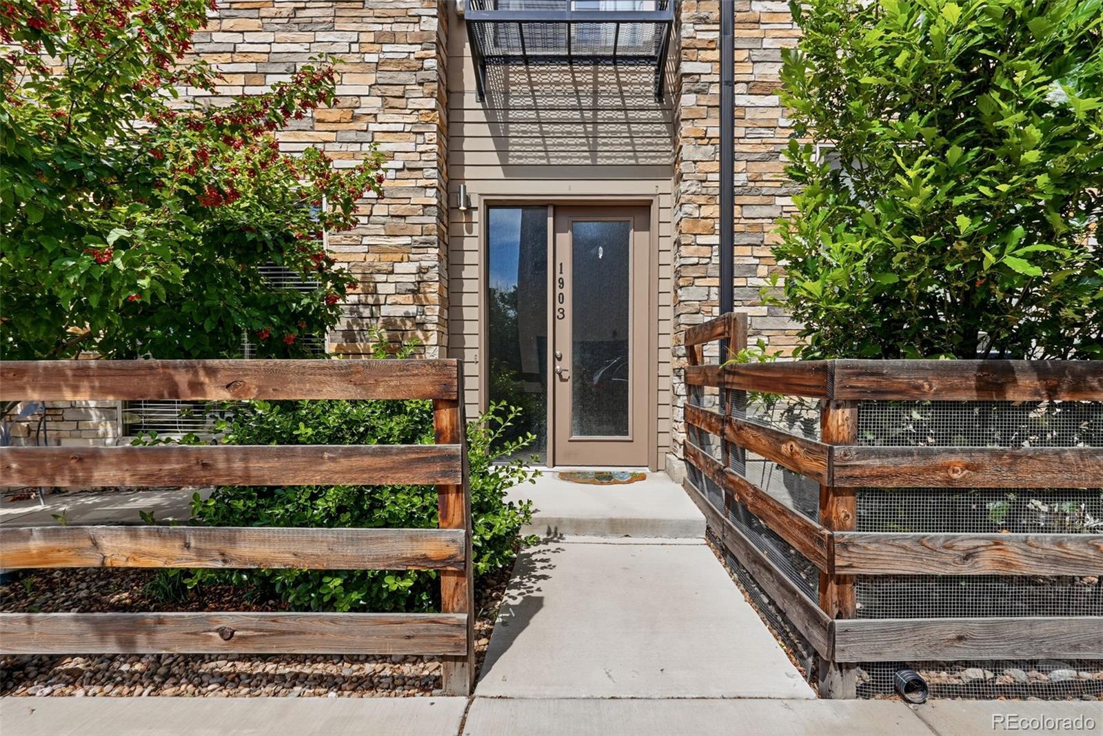 MLS Image #6 for 1903  eaton street,lakewood, Colorado