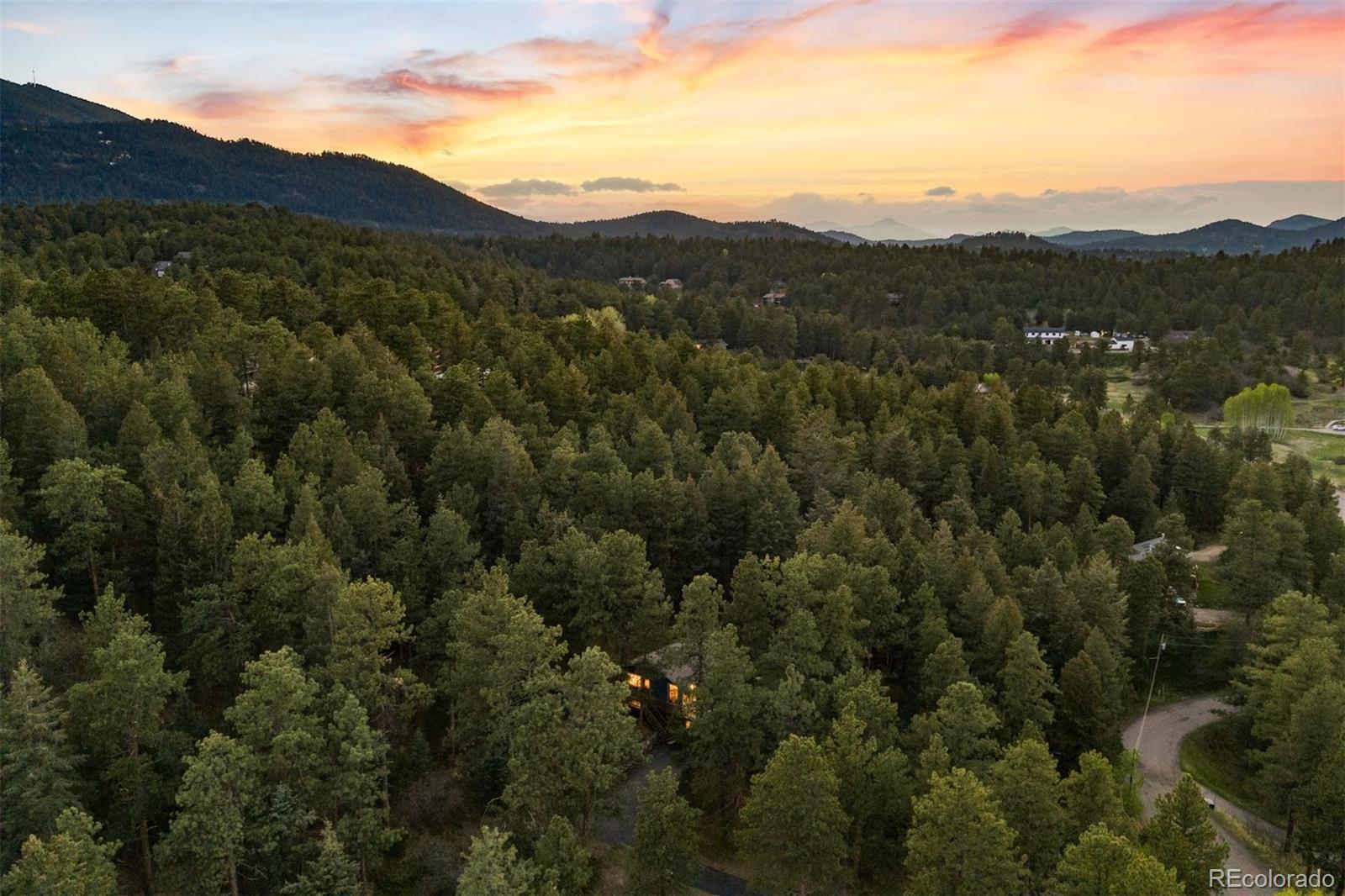 MLS Image #4 for 8129 s columbine drive,morrison, Colorado