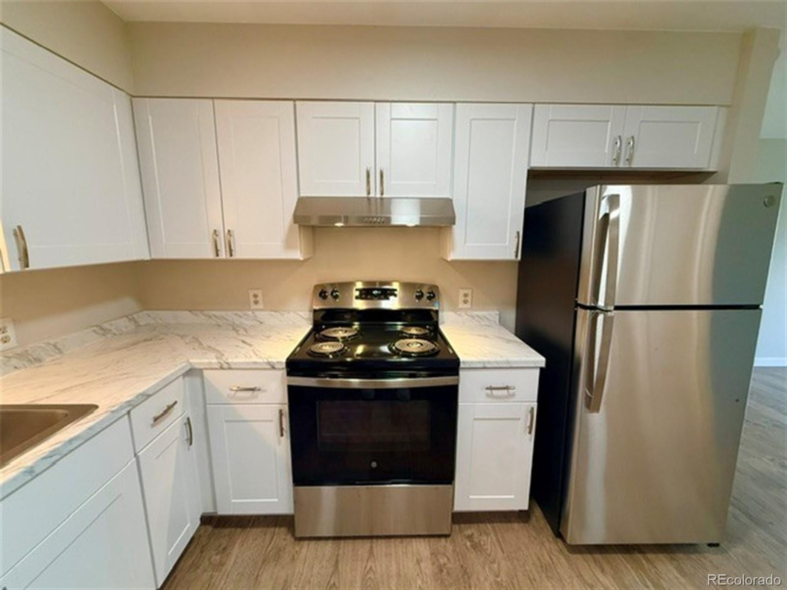 MLS Image #9 for 512  vance street,lakewood, Colorado
