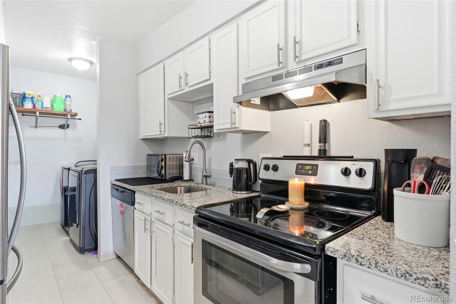 MLS Image #6 for 6955  mariposa street d,denver, Colorado