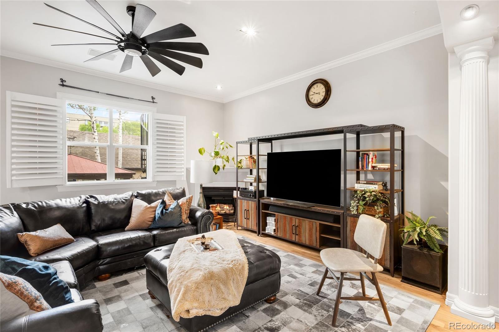 MLS Image #11 for 2527  tremont place,denver, Colorado