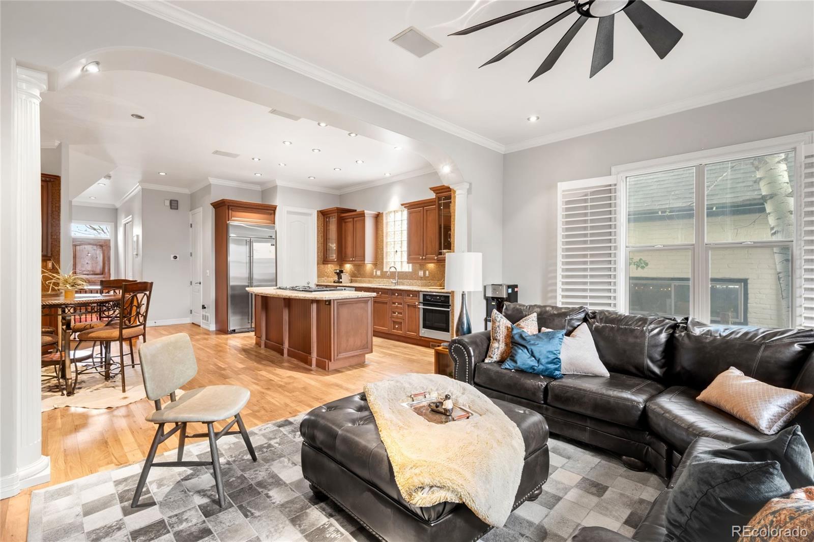 MLS Image #12 for 2527  tremont place,denver, Colorado