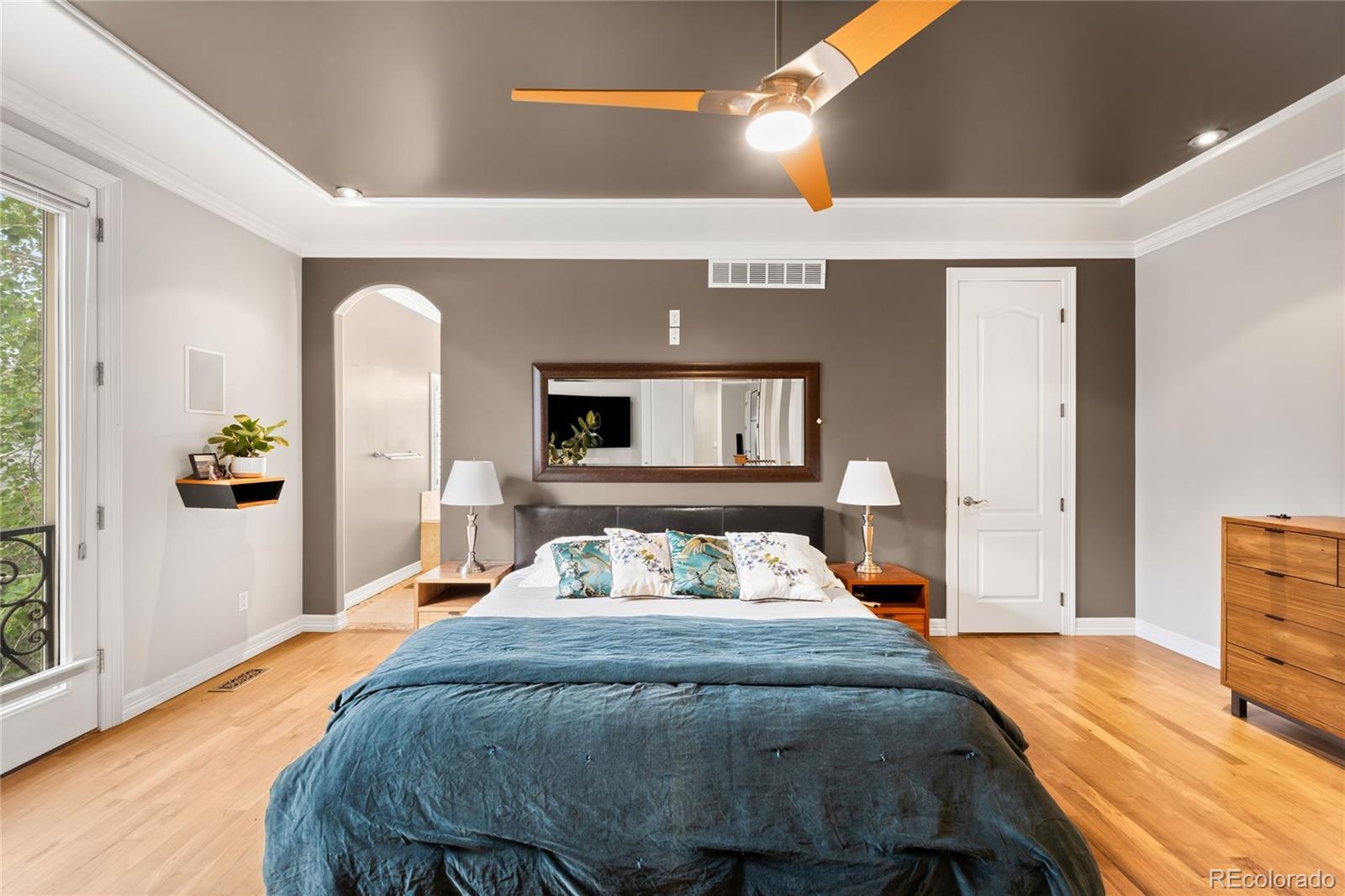 MLS Image #16 for 2527  tremont place,denver, Colorado