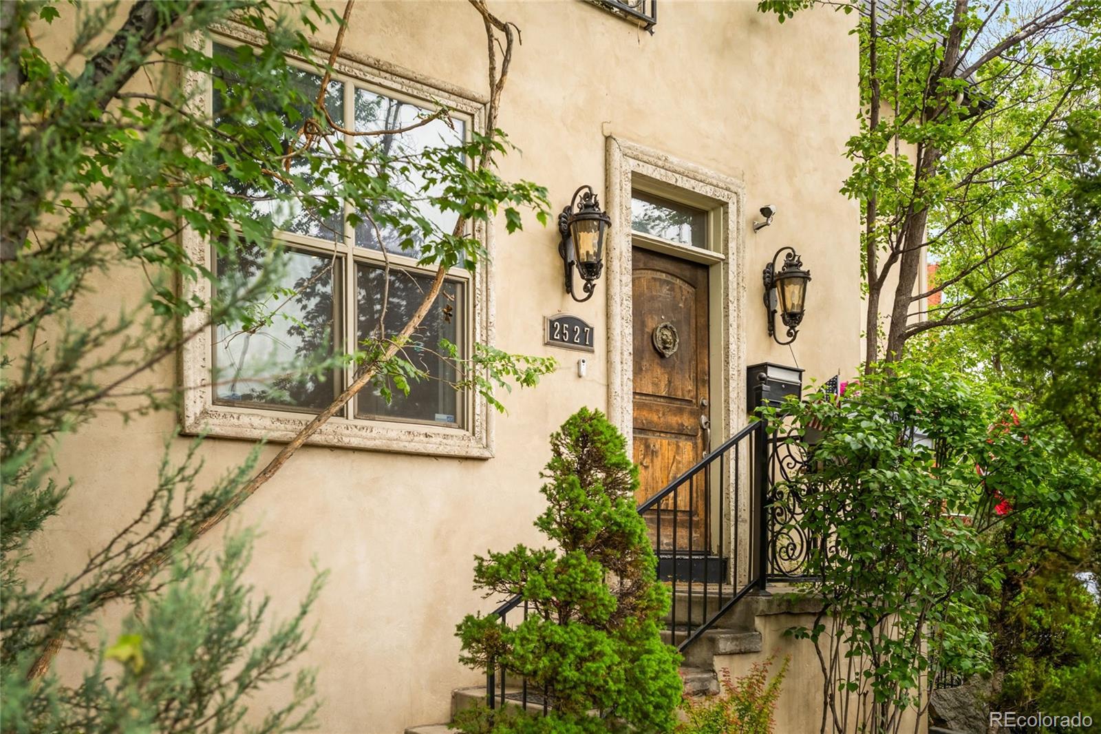 MLS Image #3 for 2527  tremont place,denver, Colorado