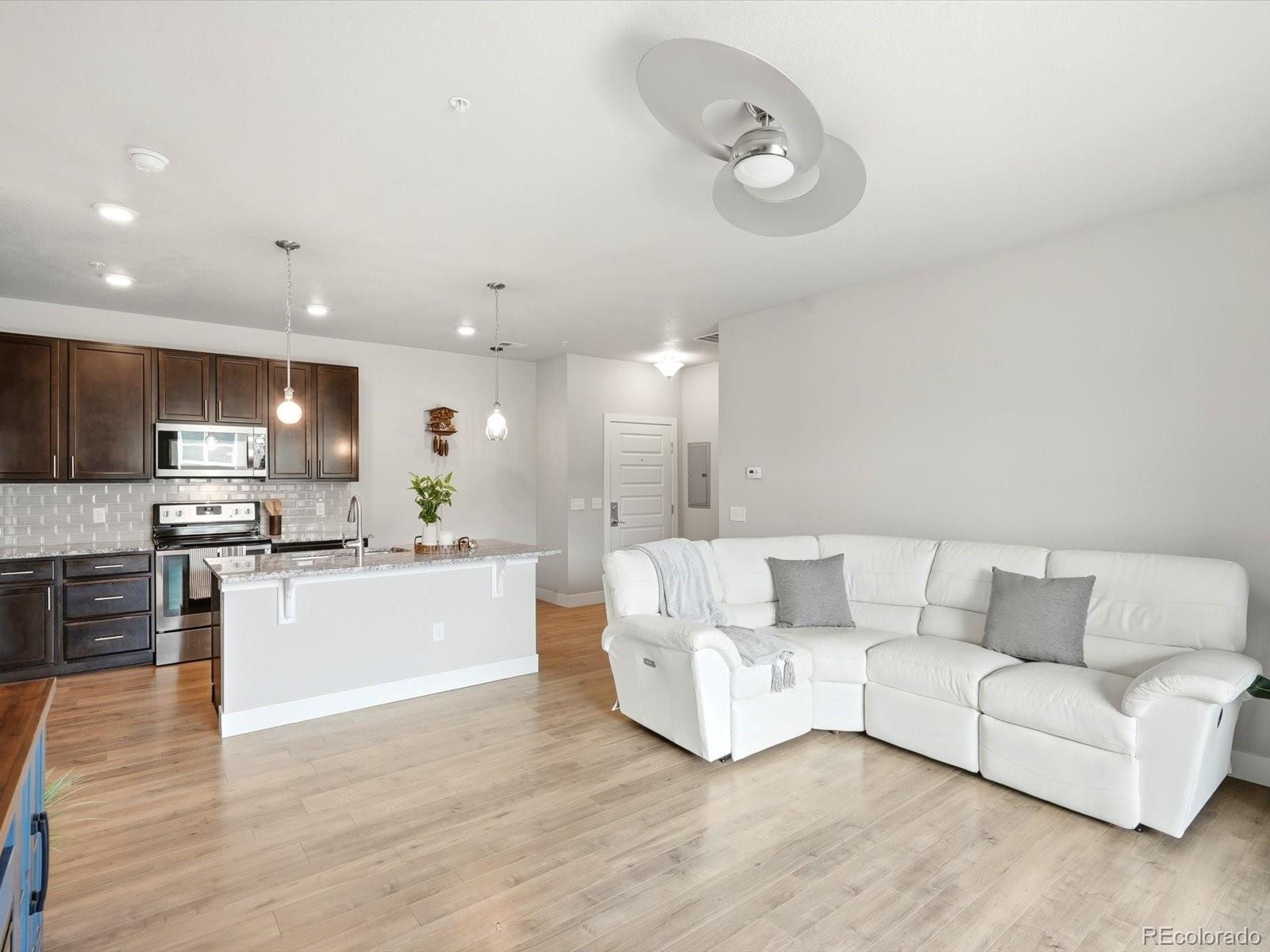MLS Image #5 for 15345 w 64th lane,arvada, Colorado