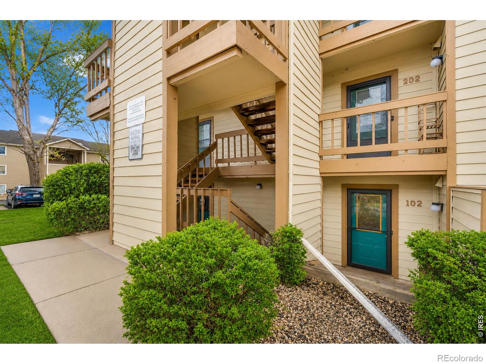 MLS Image #3 for 2960 w stuart street,fort collins, Colorado