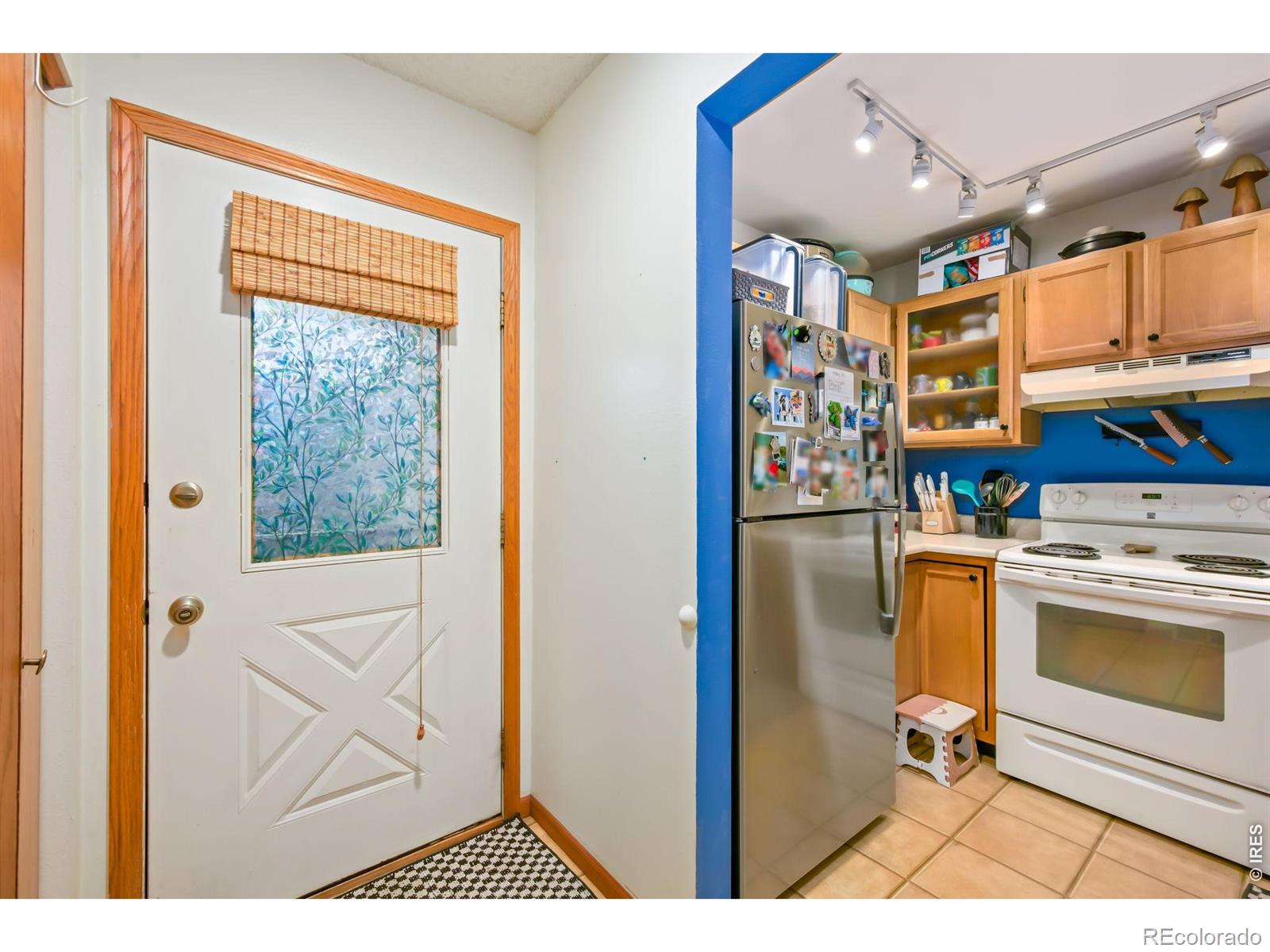 MLS Image #6 for 2960 w stuart street,fort collins, Colorado