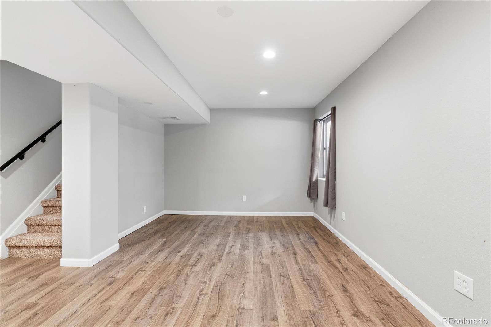 MLS Image #17 for 5555 e briarwood avenue,centennial, Colorado