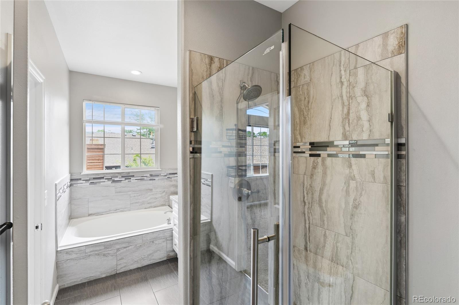 MLS Image #4 for 5555 e briarwood avenue,centennial, Colorado