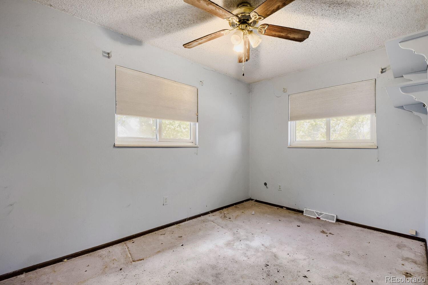 MLS Image #11 for 11590 e kentucky avenue,aurora, Colorado