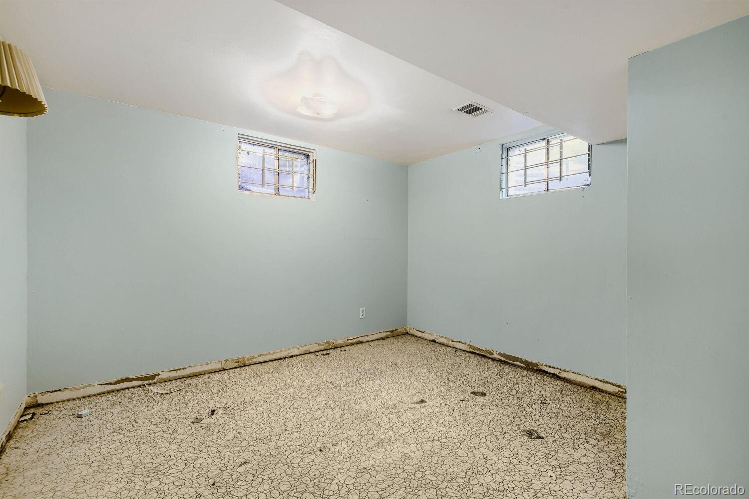 MLS Image #21 for 11590 e kentucky avenue,aurora, Colorado