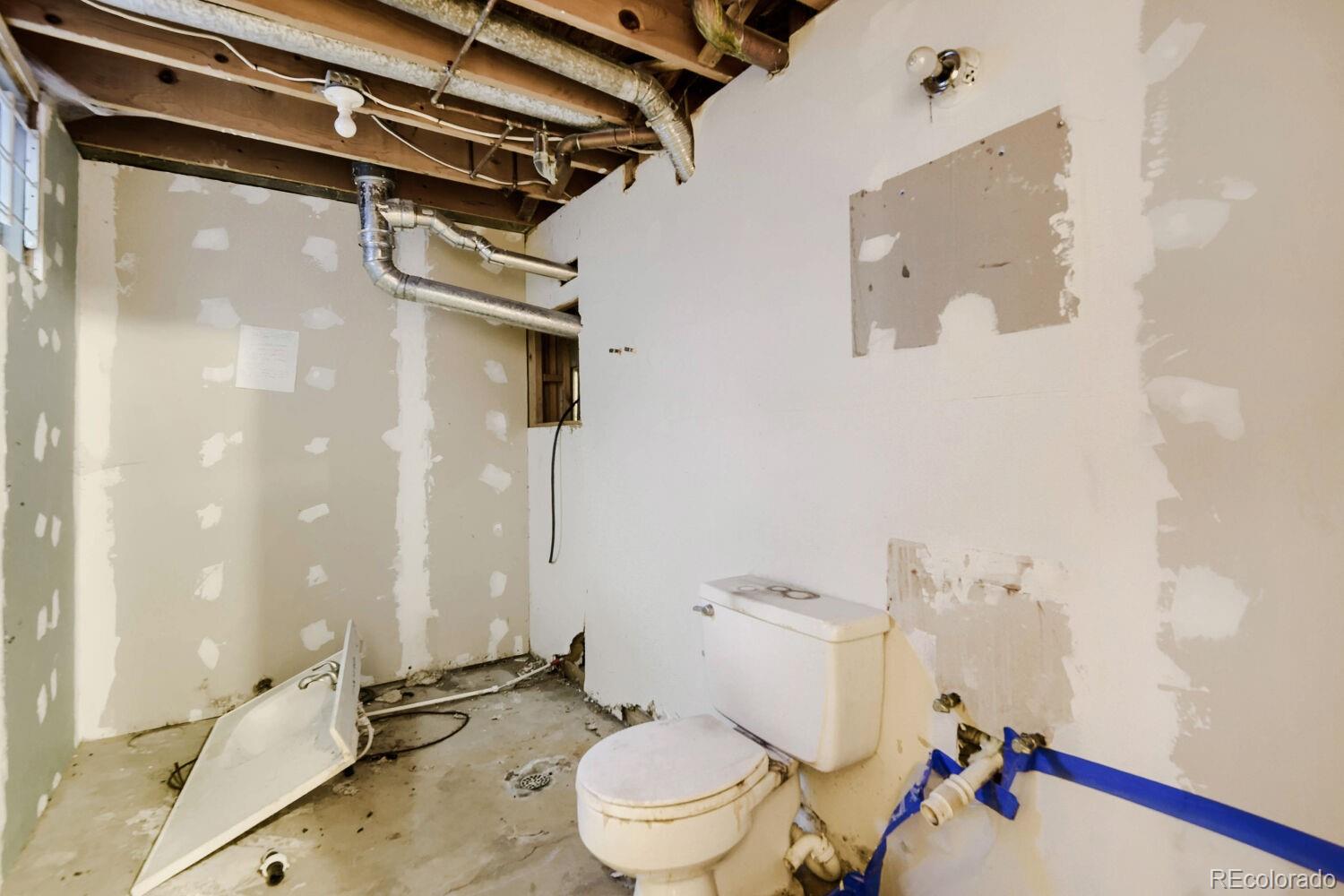 MLS Image #23 for 11590 e kentucky avenue,aurora, Colorado
