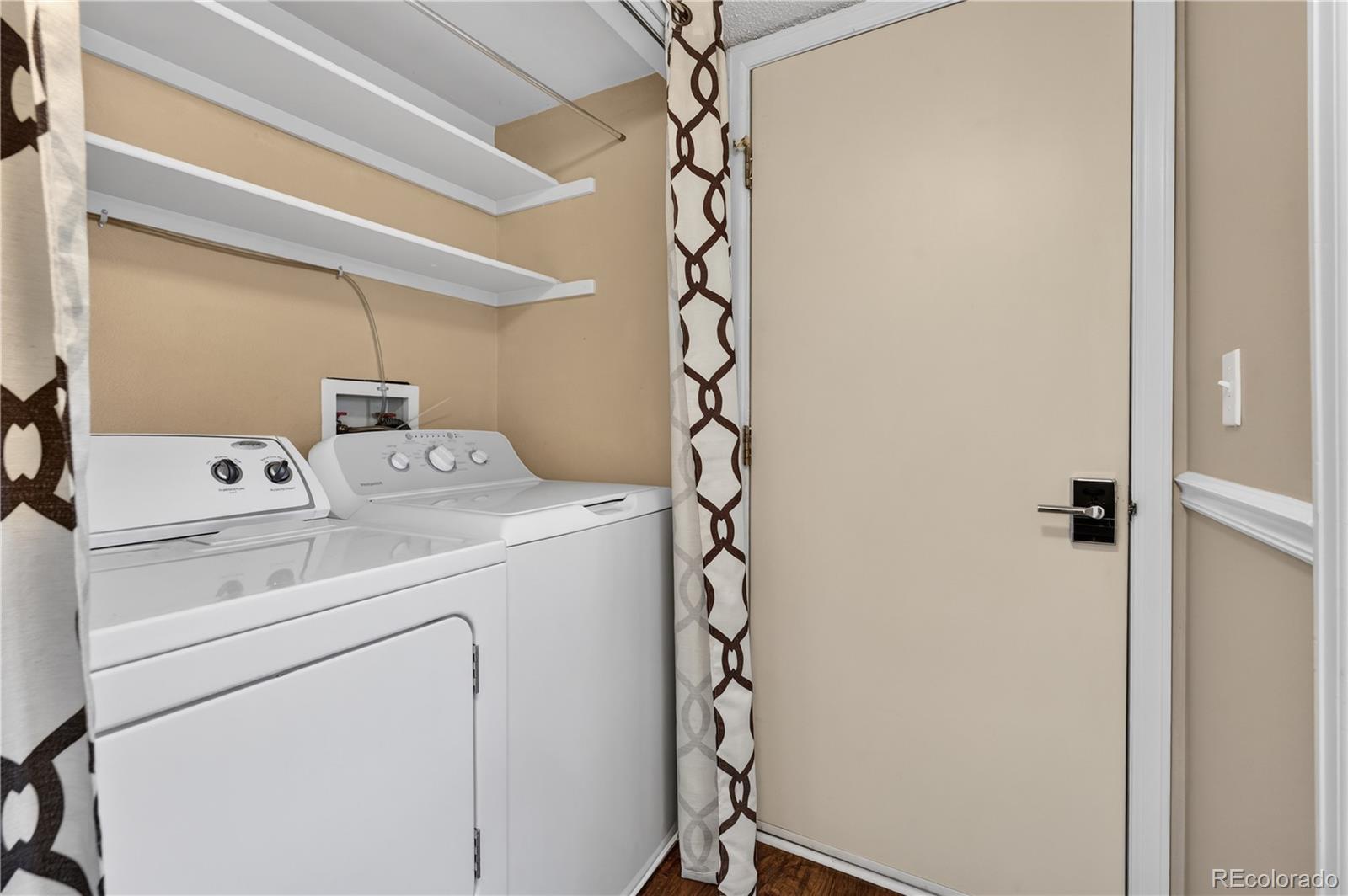 MLS Image #11 for 12584 e pacific circle,aurora, Colorado