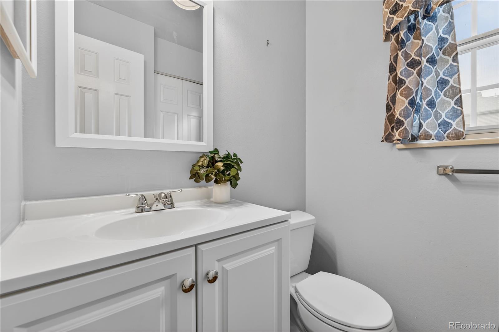 MLS Image #12 for 12584 e pacific circle,aurora, Colorado