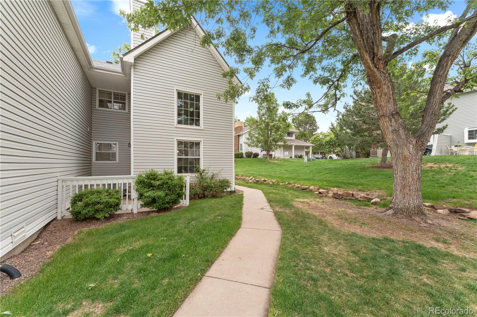 MLS Image #22 for 12584 e pacific circle,aurora, Colorado