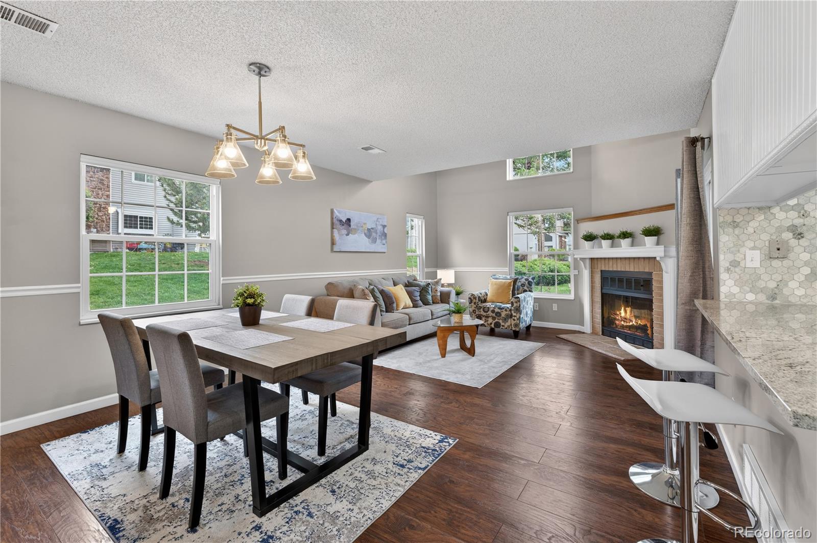 MLS Image #3 for 12584 e pacific circle,aurora, Colorado