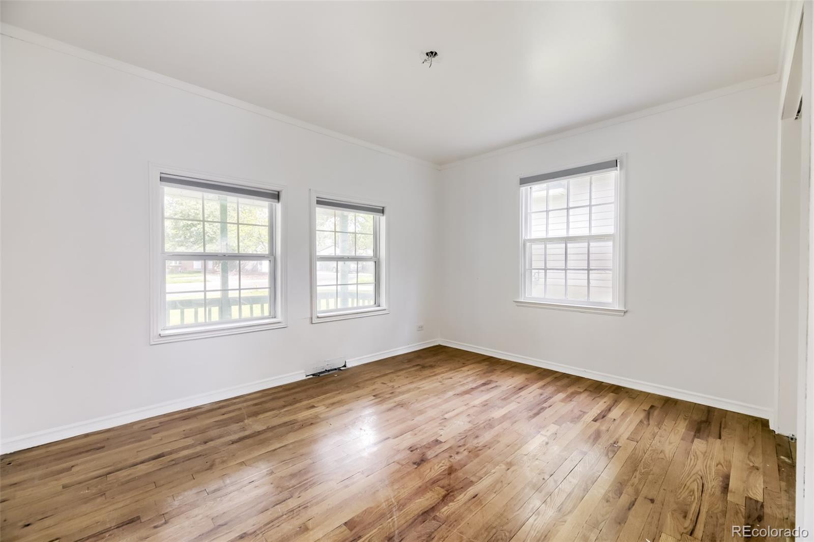 MLS Image #4 for 3145 s ash street,denver, Colorado