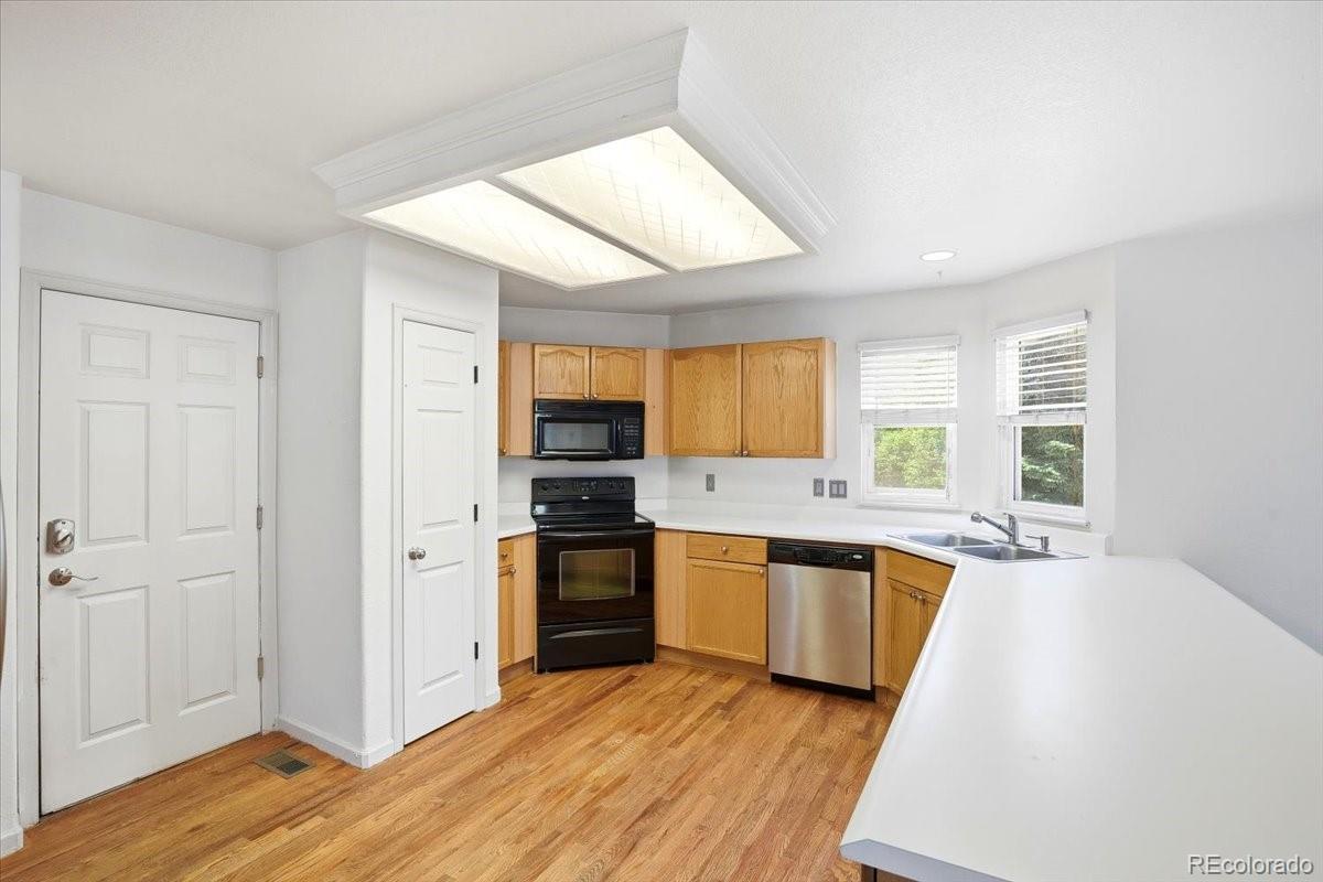 MLS Image #16 for 3449 s espana court,aurora, Colorado