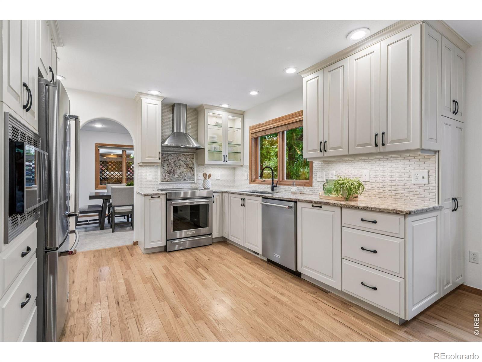 MLS Image #3 for 2233  kincaid place,boulder, Colorado