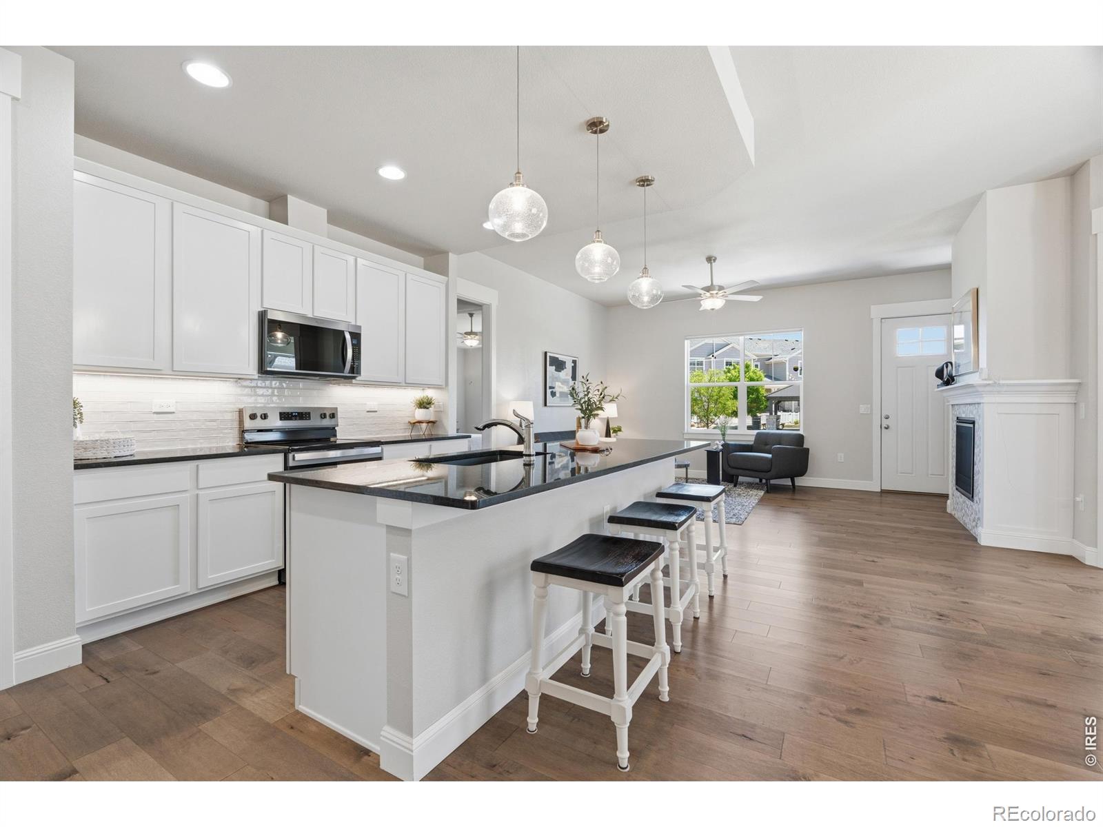 MLS Image #4 for 8446  annapolis drive,windsor, Colorado