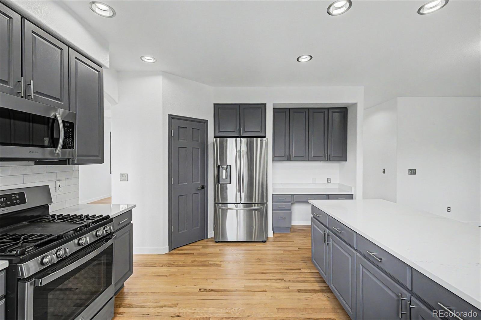 MLS Image #12 for 4624 s hampton circle,boulder, Colorado